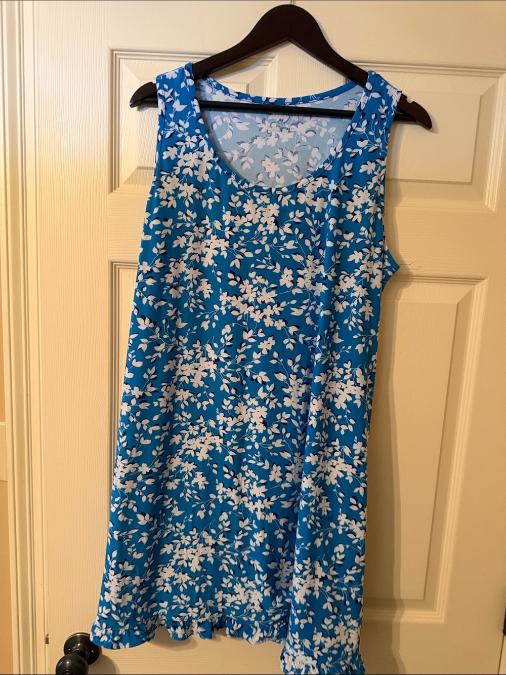 Draper James Blue and White Floral Sleeveless Midi Dress